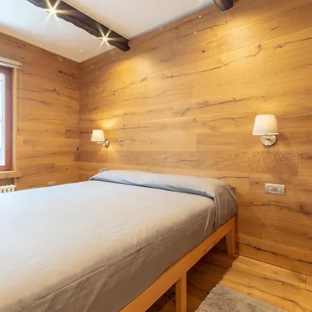 Bilocale Vicino Al Cretaz Con Posto Auto - As28 * ברויל-קרוויניה