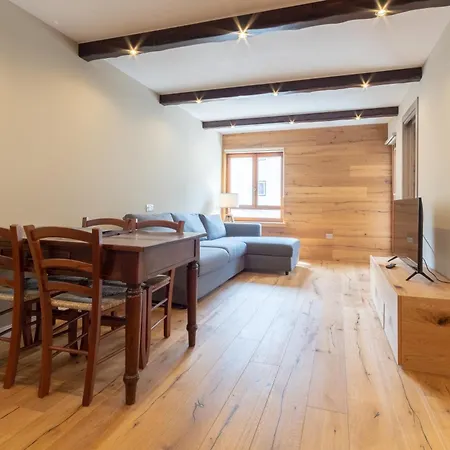 Bilocale Vicino Al Cretaz Con Posto Auto - As28 아파트 *